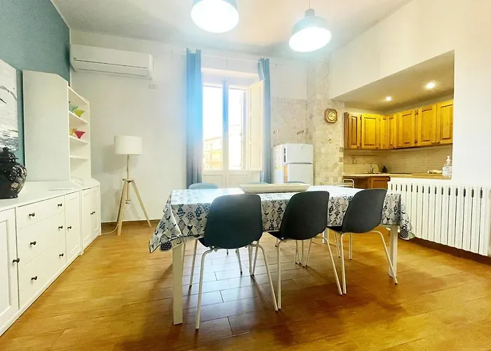 Laureliving Holiday Home Residenza Ilva 公寓