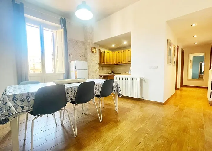 Laureliving Holiday Home Residenza Ilva Apartman La Maddalena